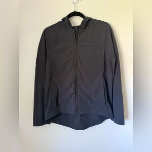 Women’s Lululemon Breathable Lightweight‎ Jacket In Size 8